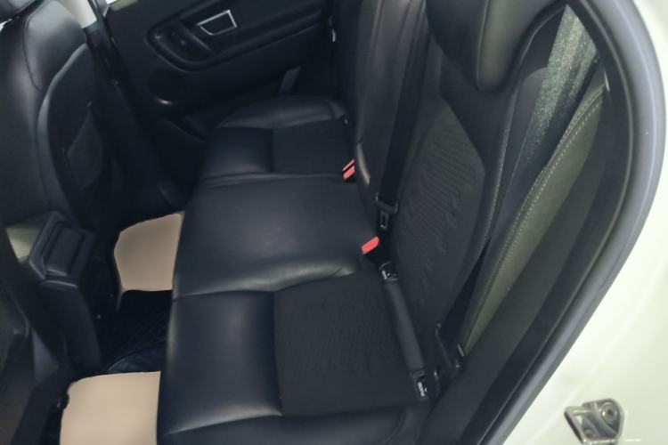 Used Land Rover Discovery Sport 2018 240 PS PURE Edition Left Rear Seat