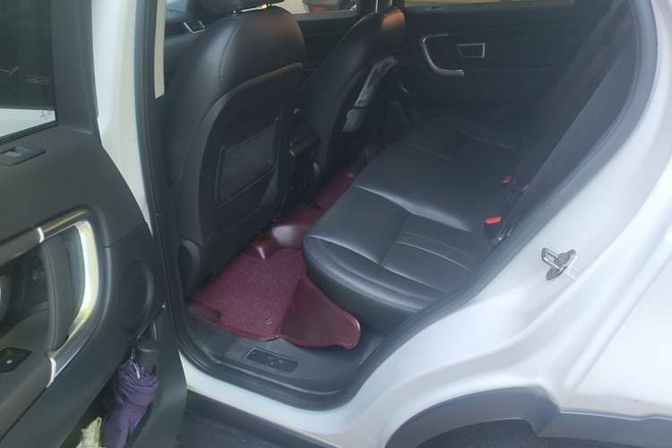 Used Land Rover Discovery Sport 2018 240 PS SE Version Left Rear Seat