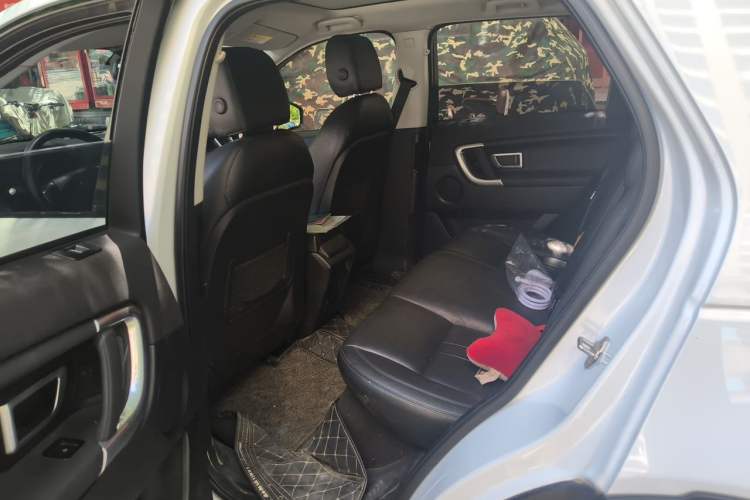 Used Land Rover Discovery Sport 2018 240 PS SE Version Left Rear Seat