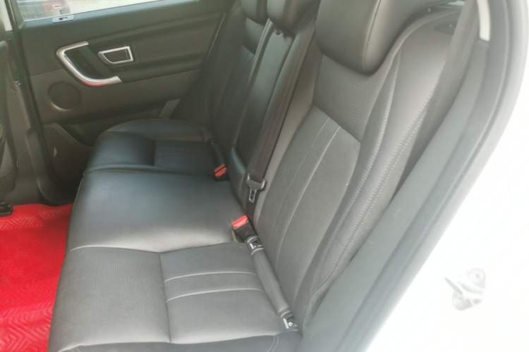 Used Land Rover Discovery Sport 2018 240 PS SE Version Left Rear Seat