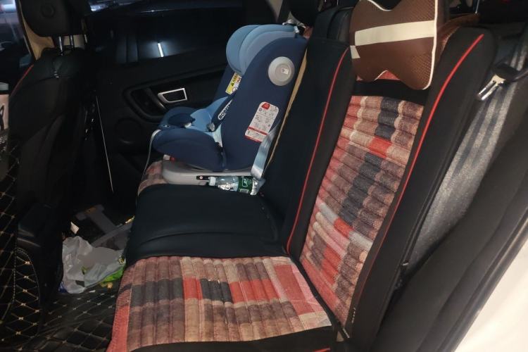 Used Land Rover Discovery Sport 2018 200 PS PURE Edition Left Rear Seat