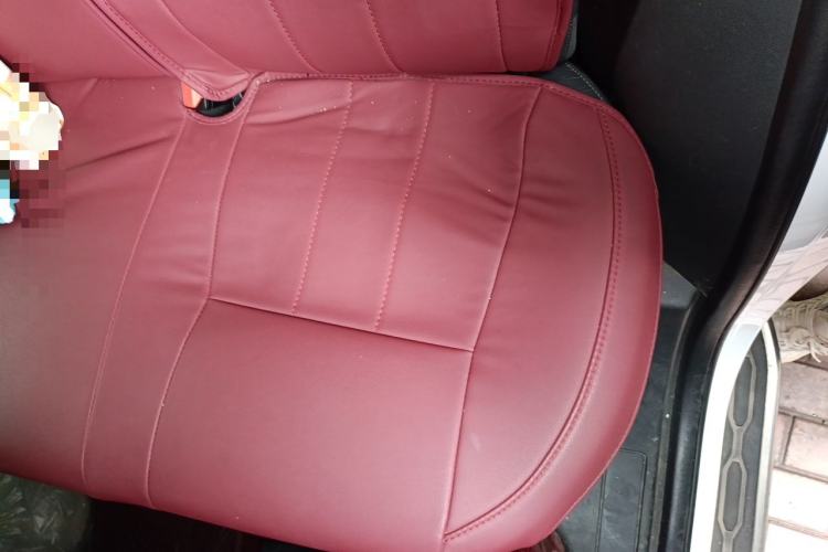Used Land Rover Discovery Sport 2018 240 PS SE Version Left Rear Seat