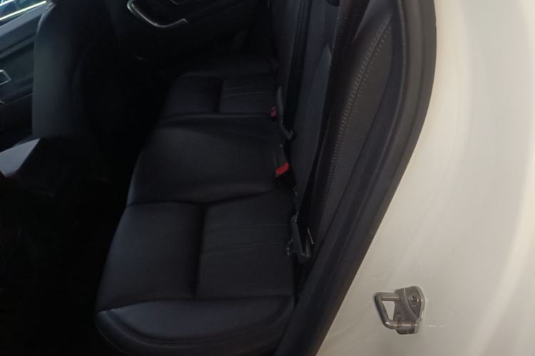 Used Land Rover Discovery Sport 2018 240 PS SE Version Left Rear Seat