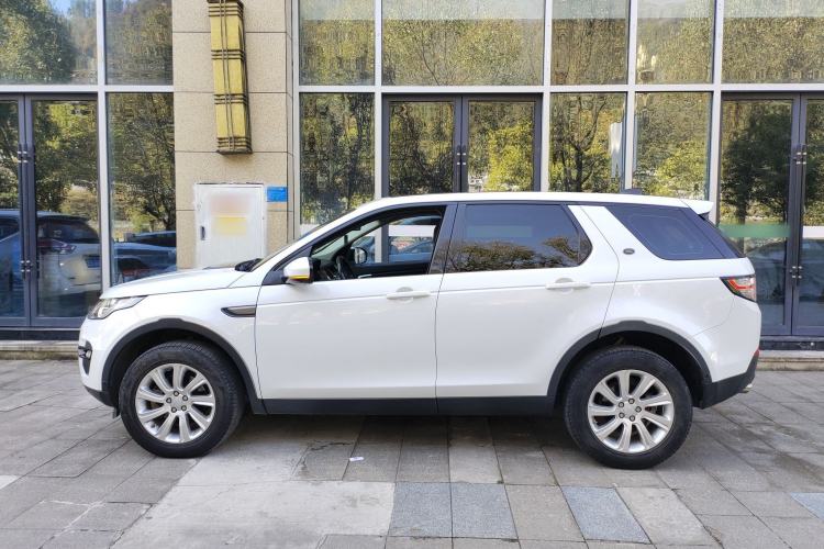 Used Land Rover Discovery Sport 2018 240 PS SE Version Left Side