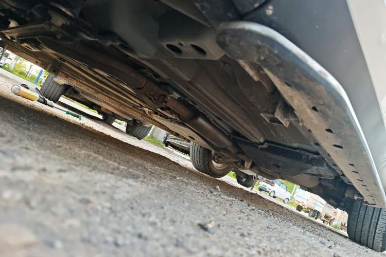 Used Land Rover Discovery Sport 2018 240 PS SE Version Left Side Sill