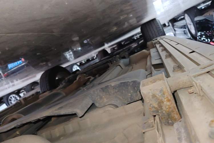 Used Land Rover Discovery Sport 2018 240 PS SE Version Left Side Sill
