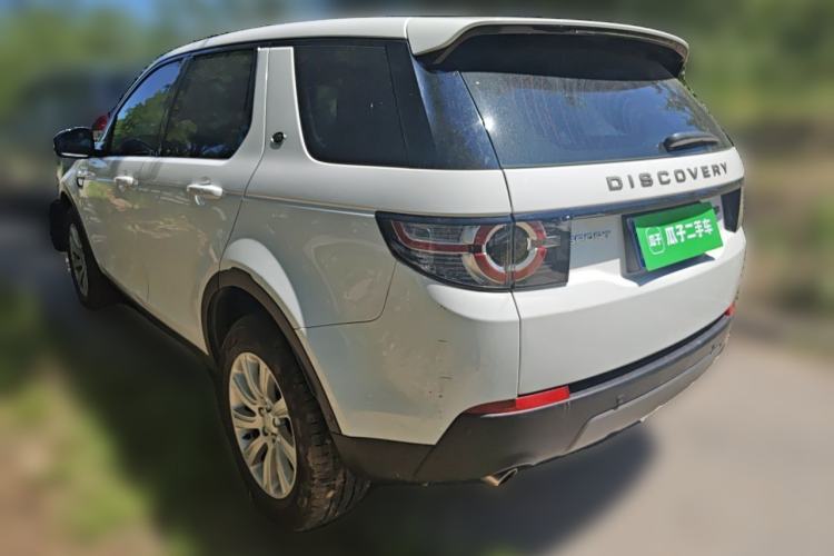 Used Land Rover Discovery Sport 2018 240 PS SE Version Rear Left 45 Deg