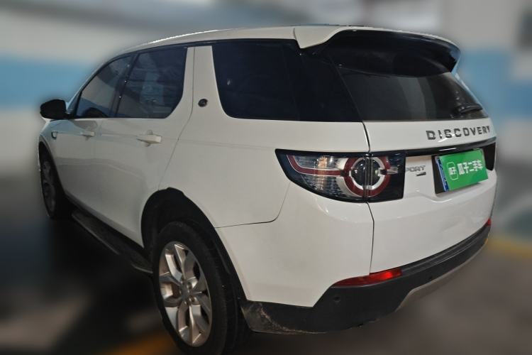 Used Land Rover Discovery Sport 2018 240 PS HSE Version Rear Left 45 Deg