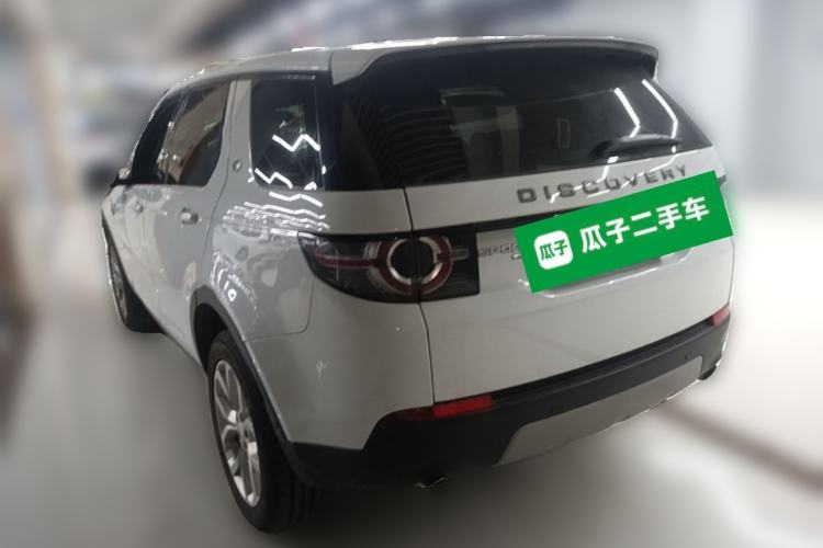 Used Land Rover Discovery Sport 2018 240 PS HSE Version Rear Left 45 Deg