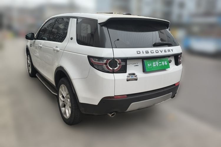 Used Land Rover Discovery Sport 2018 240 PS HSE Version Rear Left 45 Deg