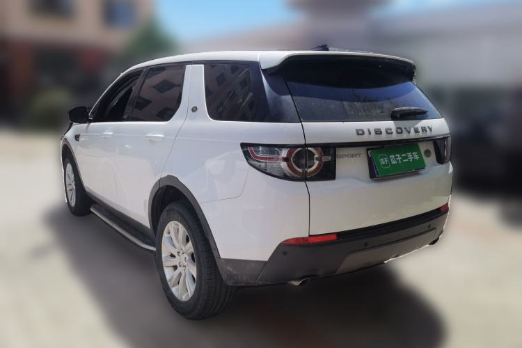 Used Land Rover Discovery Sport 2018 240 PS SE Version Rear Left 45 Deg
