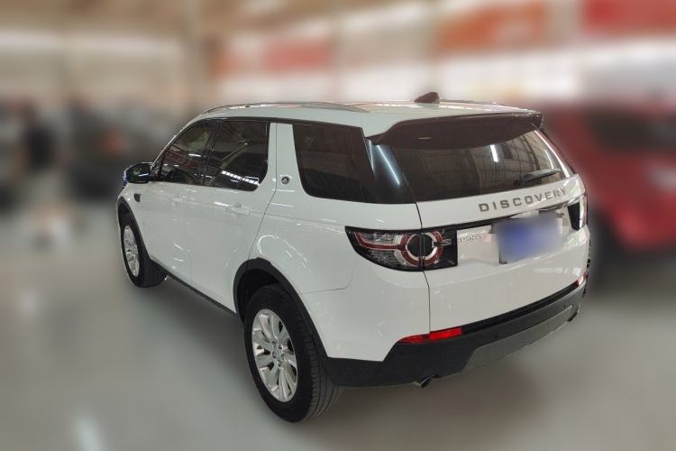 Used Land Rover Discovery Sport 2018 240 PS SE Version Rear Left 45 Deg