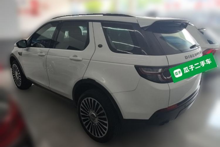 Used Land Rover Discovery Sport 2018 240 PS SE Version Rear Left 45 Deg