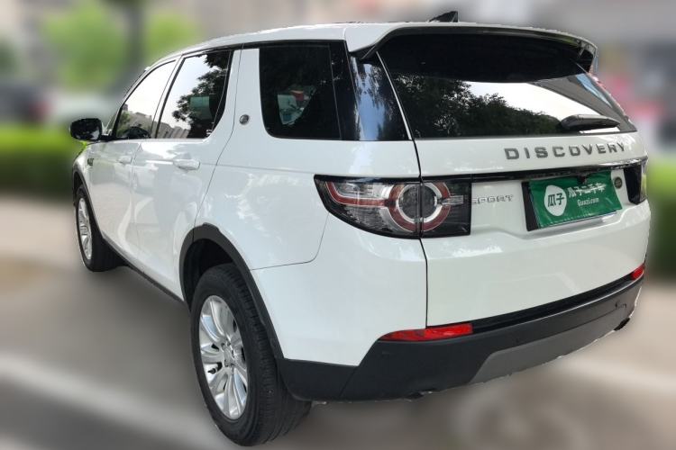 Used Land Rover Discovery Sport 2018 240 PS SE Version Rear Left 45 Deg