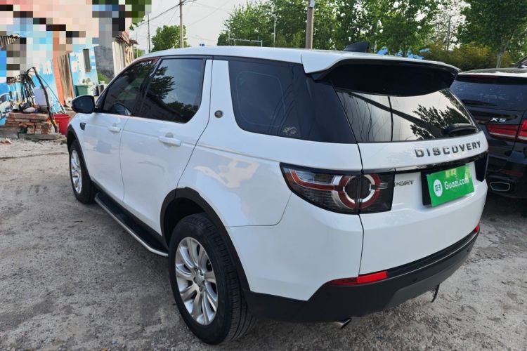 Used Land Rover Discovery Sport 2018 240 PS SE Version Rear Left 45 Deg