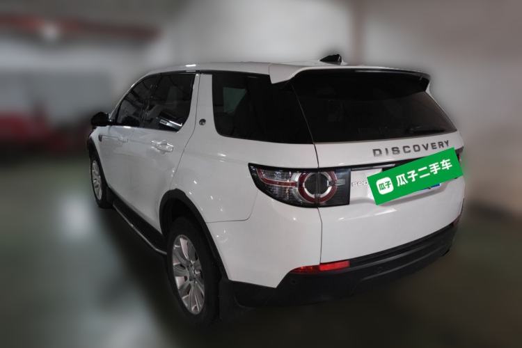 Used Land Rover Discovery Sport 2018 240 PS PURE Edition Rear Left 45 Deg