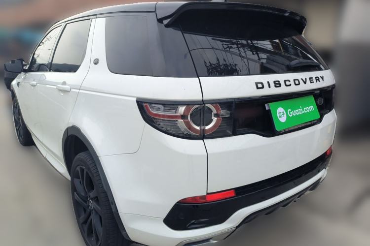 Used Land Rover Discovery Sport 2018 240 PS SE Version Rear Left 45 Deg