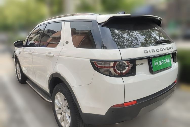 Used Land Rover Discovery Sport 2018 240 PS SE Version Rear Left 45 Deg