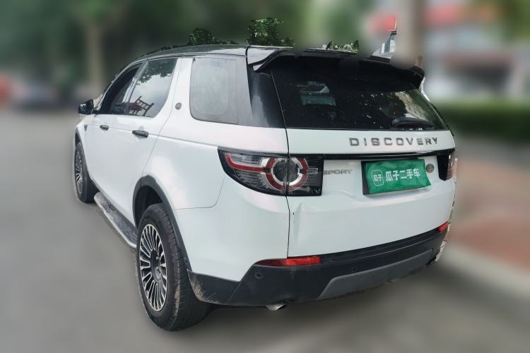 Used Land Rover Discovery Sport 2018 240 PS SE Version Rear Left 45 Deg