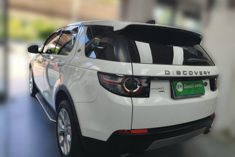 Used Land Rover Discovery Sport 2018 240 PS HSE Version Rear Left 45 Deg