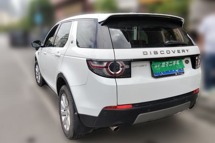 Used Land Rover Discovery Sport 2018 240 PS SE Version Rear Left 45 Deg