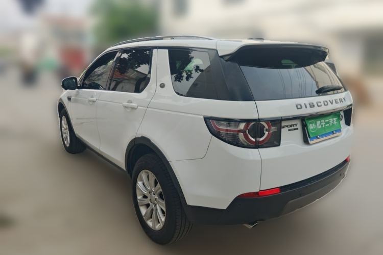 Used Land Rover Discovery Sport 2018 240 PS SE Version Rear Left 45 Deg