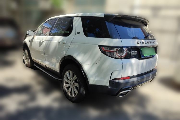 Used Land Rover Discovery Sport 2018 240 PS SE Version Rear Left 45 Deg