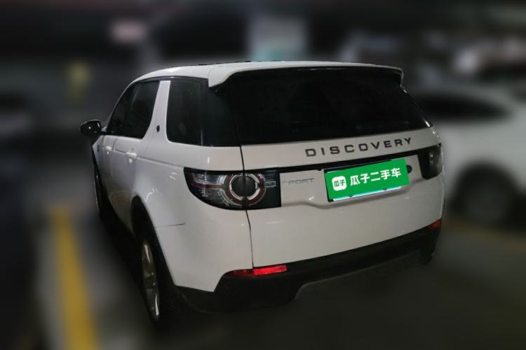 Used Land Rover Discovery Sport 2018 240 PS SE Version Rear Left 45 Deg