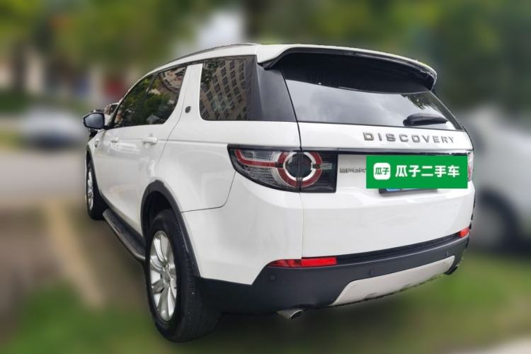 Used Land Rover Discovery Sport 2018 240 PS SE Version Rear Left 45 Deg