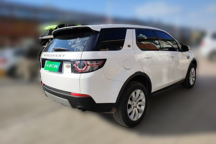 Used Land Rover Discovery Sport 2018 240 PS SE Version Rear Right 45 Deg