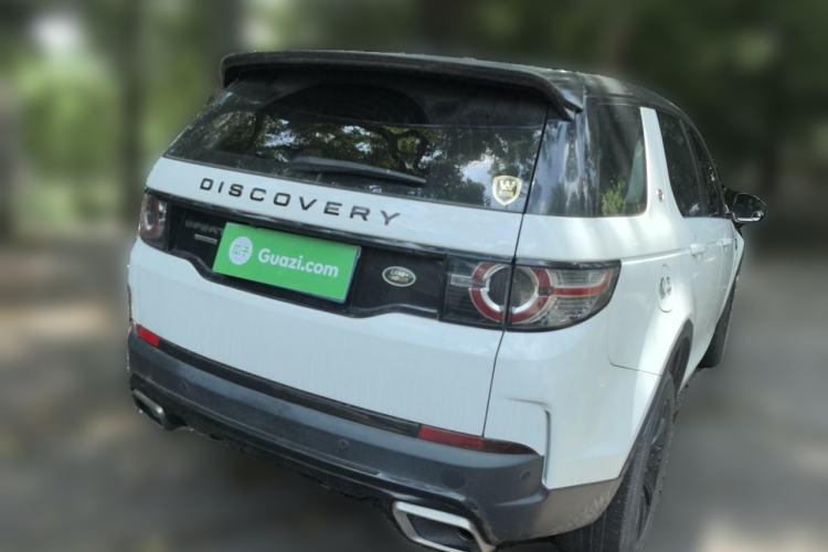Used Land Rover Discovery Sport 2018 240 PS SE Version Rear Right 45 Deg
