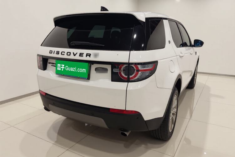 Used Land Rover Discovery Sport 2018 240 PS SE Version Rear Right 45 Deg