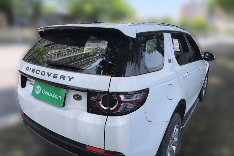 Used Land Rover Discovery Sport 2018 240 PS SE Version Rear Right 45 Deg