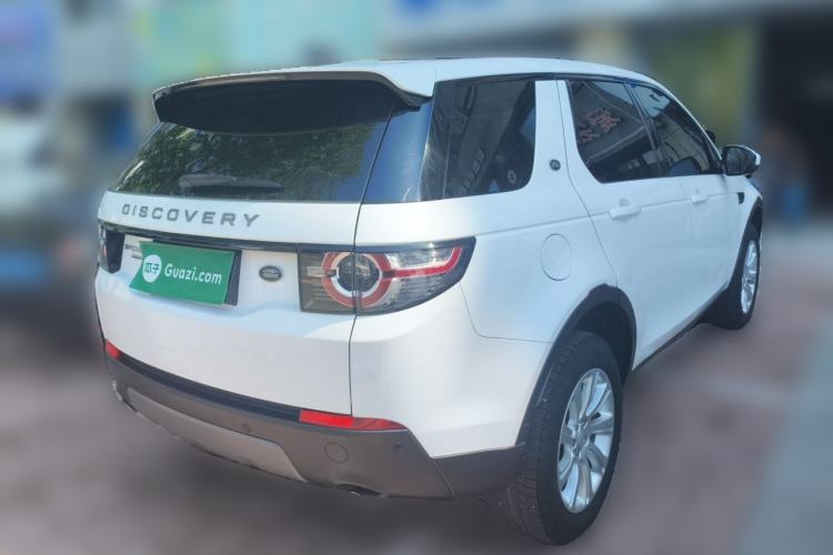 Used Land Rover Discovery Sport 2018 240 PS SE Version Rear Right 45 Deg