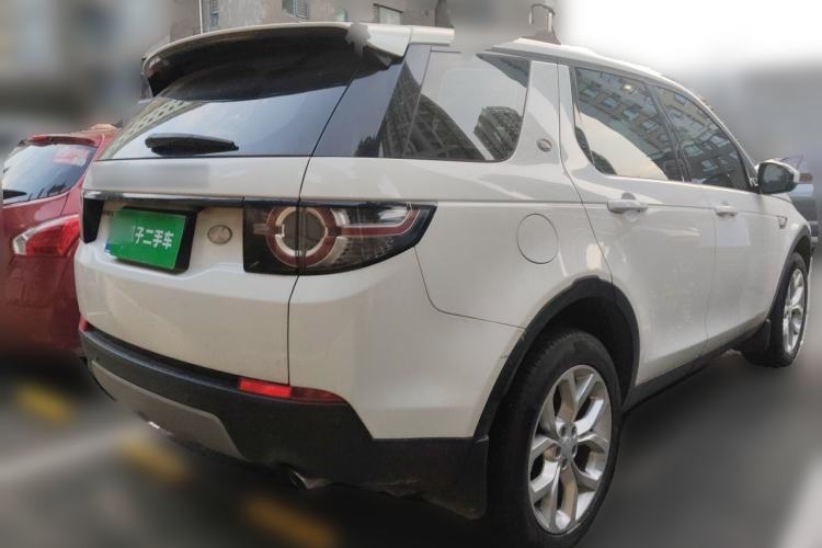 Used Land Rover Discovery Sport 2018 240 PS Zhiyue Limited Edition Rear Right 45 Deg