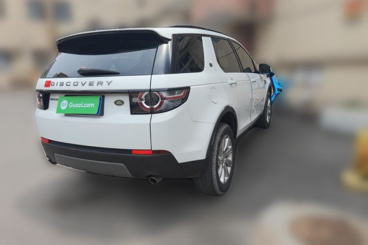 Used Land Rover Discovery Sport 2018 240 PS SE Version Rear Right 45 Deg