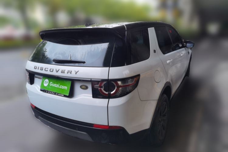 Used Land Rover Discovery Sport 2018 240 PS SE Version Rear Right 45 Deg