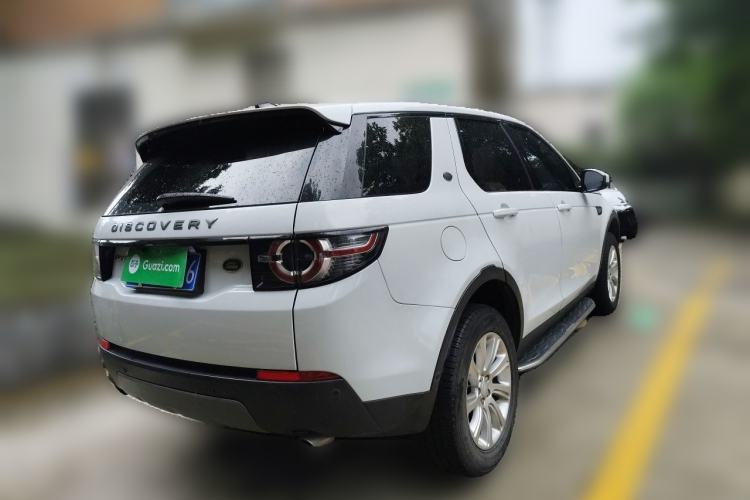 Used Land Rover Discovery Sport 2018 240 PS SE Version Rear Right 45 Deg