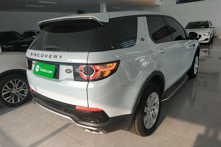 Used Land Rover Discovery Sport 2018 240 PS SE Version Rear Right 45 Deg