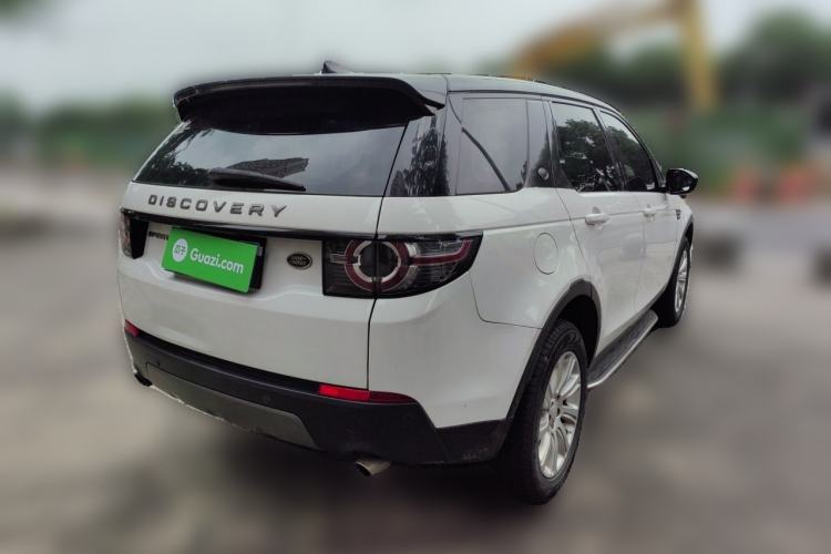 Used Land Rover Discovery Sport 2018 240 PS SE Version Rear Right 45 Deg