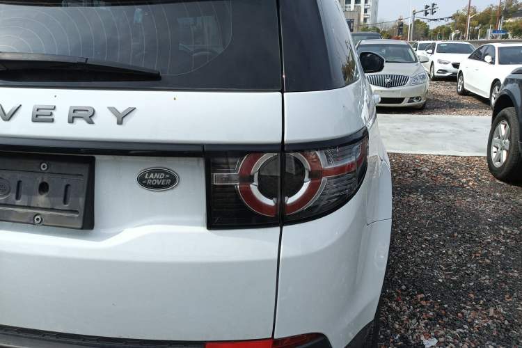 Used Land Rover Discovery Sport 2018 240 PS SE Version Right Rear Taillight
