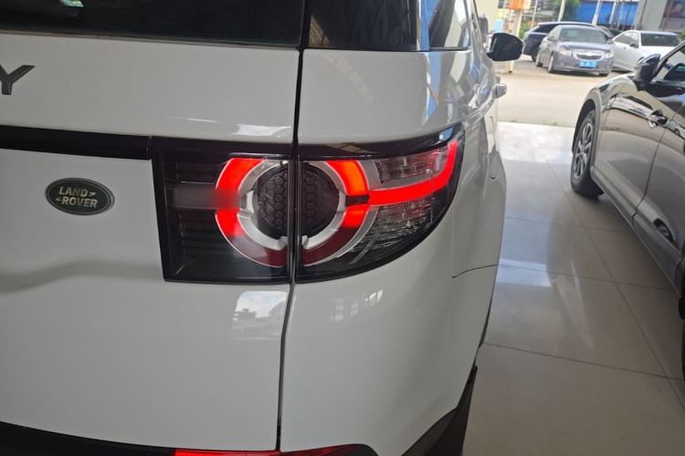 Used Land Rover Discovery Sport 2018 240 PS SE Version Right Rear Taillight