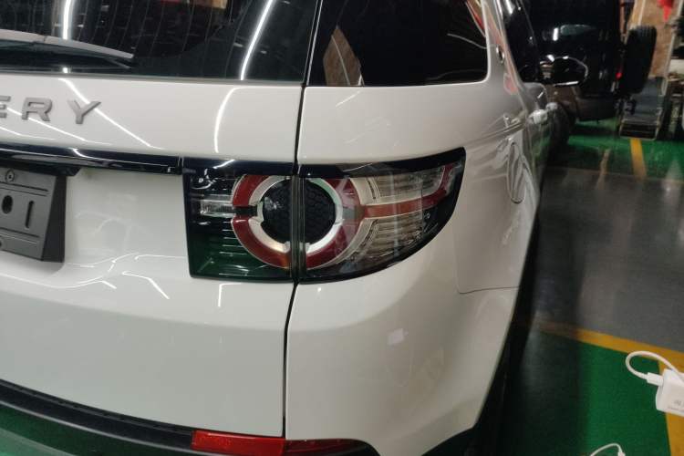 Used Land Rover Discovery Sport 2018 240 PS SE Version Right Rear Taillight
