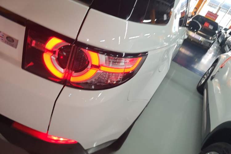 Used Land Rover Discovery Sport 2018 240 PS HSE Version Right Rear Taillight