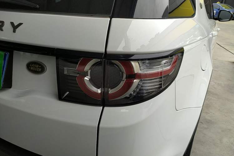 Used Land Rover Discovery Sport 2018 240 PS SE Version Right Rear Taillight