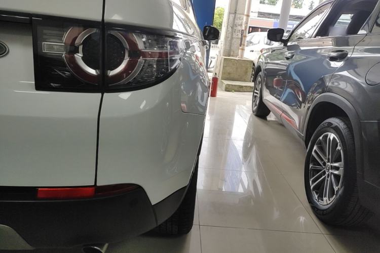 Used Land Rover Discovery Sport 2018 240 PS HSE Version Right Rear Taillight