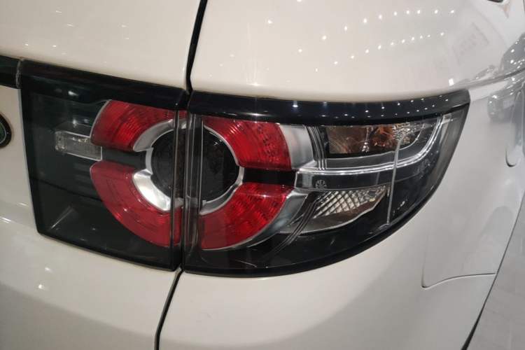 Used Land Rover Discovery Sport 2018 200 PS PURE Edition Right Rear Taillight