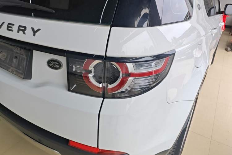 Used Land Rover Discovery Sport 2018 240 PS SE Version Right Rear Taillight