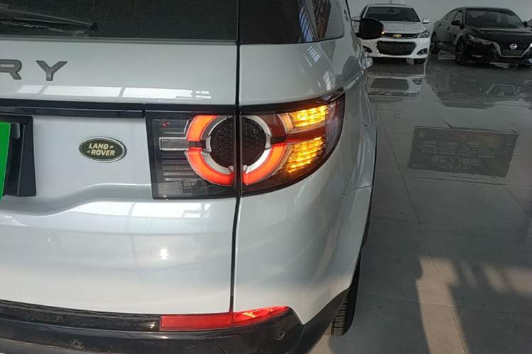 Used Land Rover Discovery Sport 2018 240 PS SE Version Right Rear Taillight