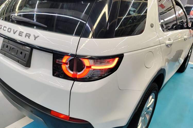 Used Land Rover Discovery Sport 2018 240 PS SE Version Right Rear Taillight